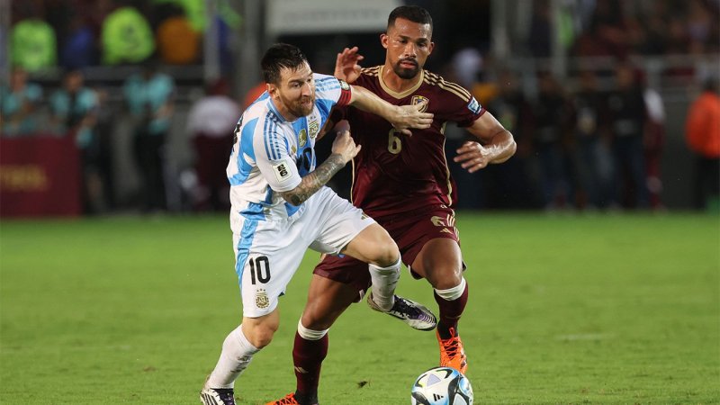 Argentinien kommt bei Messi-Comeback nicht über Remis hinaus