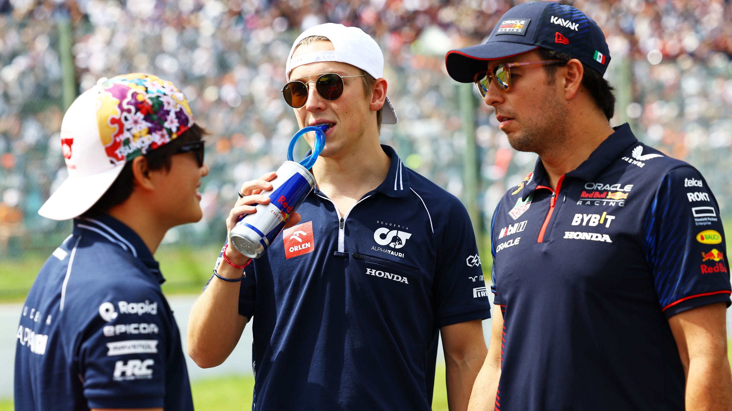 Dünne Luft für Perez? Dreikampf um Red-Bull-Sitz für 2025