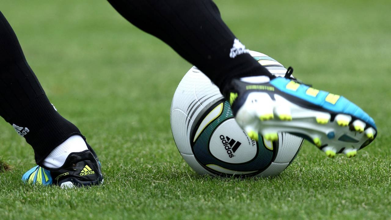 Bulgarischer Ex-Profi nach falscher Trauerminute gefeiert