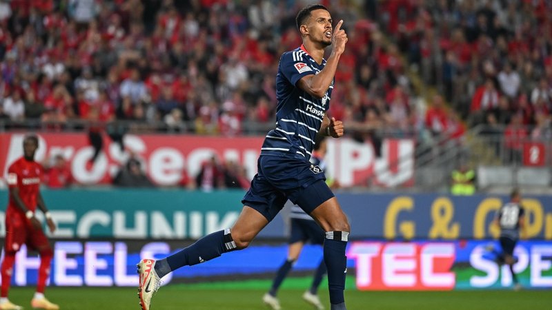 Hiobsbotschaft für den HSV: Top-Scorer fällt Monate aus!