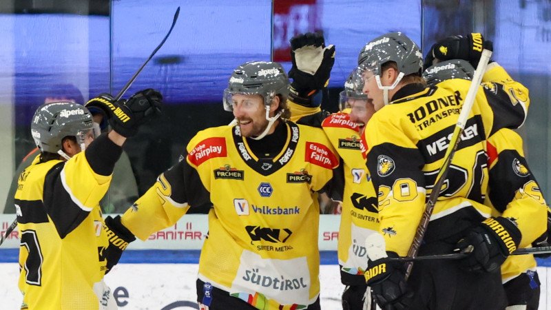 Pustertal ringt den <a href='/de/daten/news/eishockey/vsv/' class='tag'>VSV</a> in spektakulärer Toreschlacht nieder