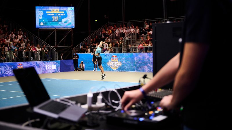 So läuft die Red Bull BassLine 2024 in der Stadthalle ab