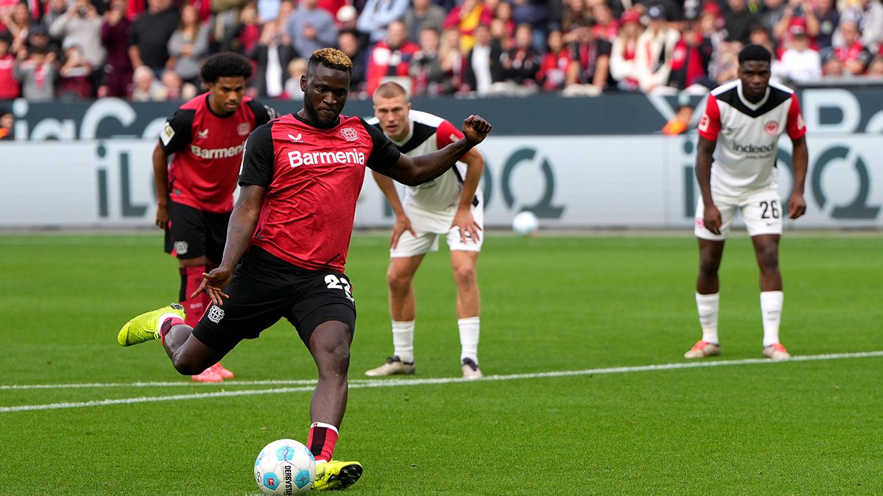 Trotz verschossenem Elfer: Leverkusen gewinnt Spitzenspiel