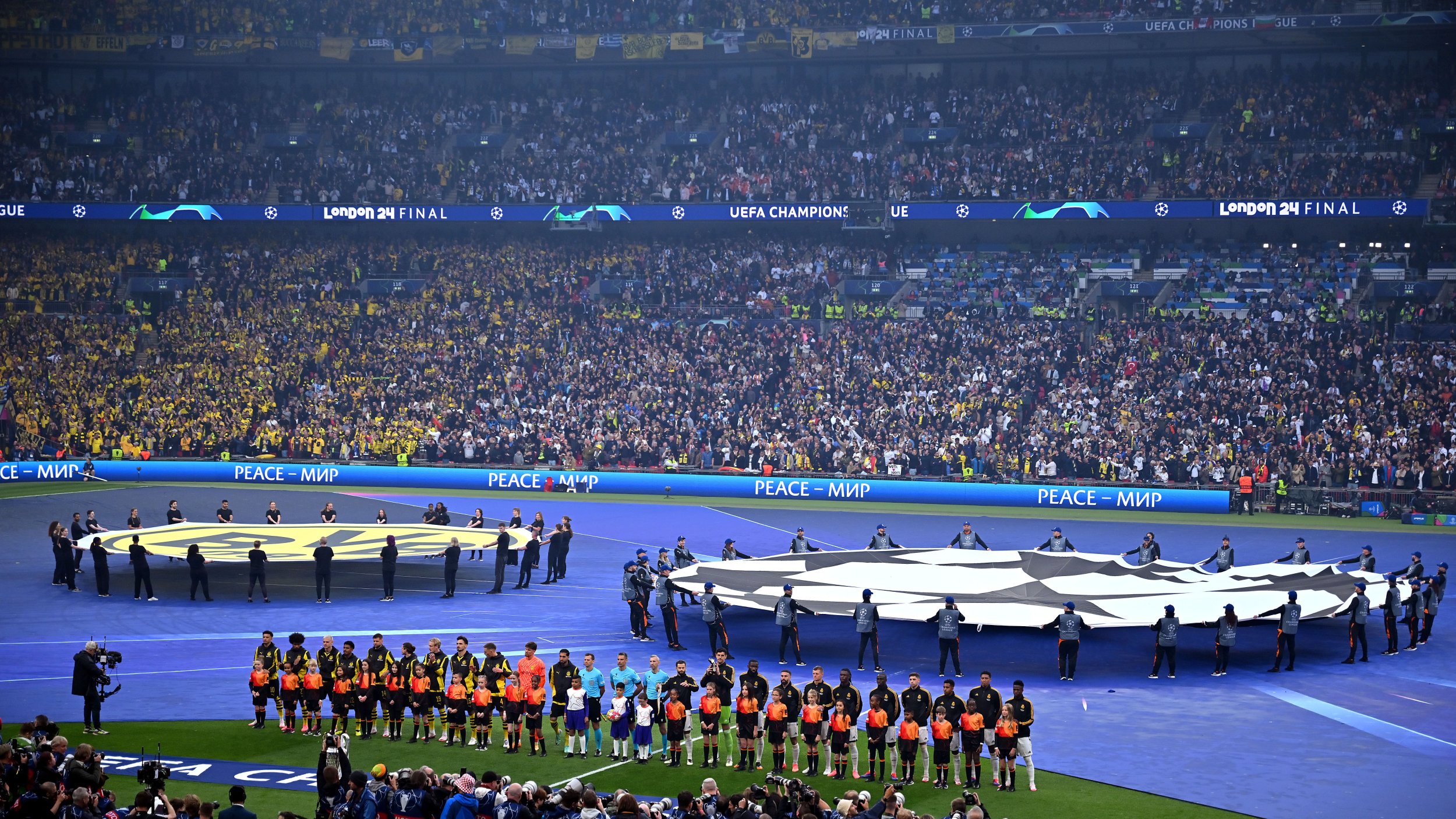 Statt Mailand: Zwei Städte kämpfen um CL-Finale 2027