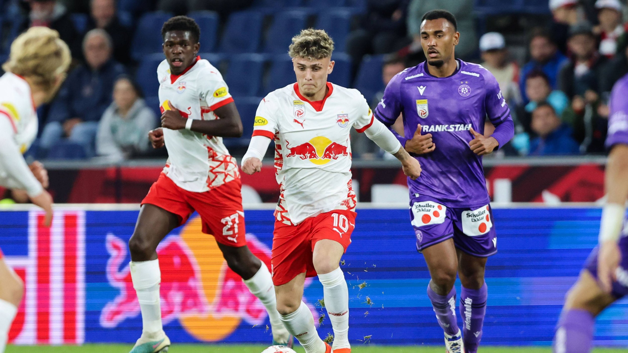 Salzburg kauft die Jüngsten ein - Austria die Ältesten