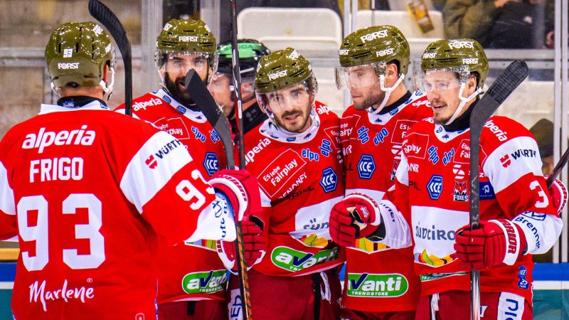 Furiose Bozener fügen <a href='/de/daten/news/eishockey/kac/' class='tag'>KAC</a> bittere Heimpleite zu
