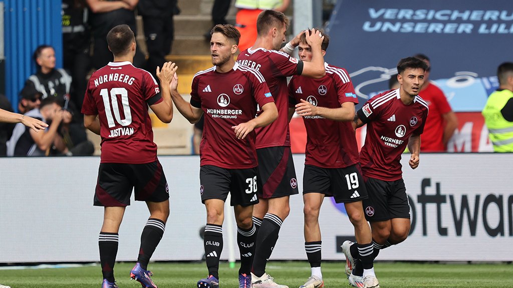 Nürnberg zerlegt Regensburg bei Elf-Tore-Fest