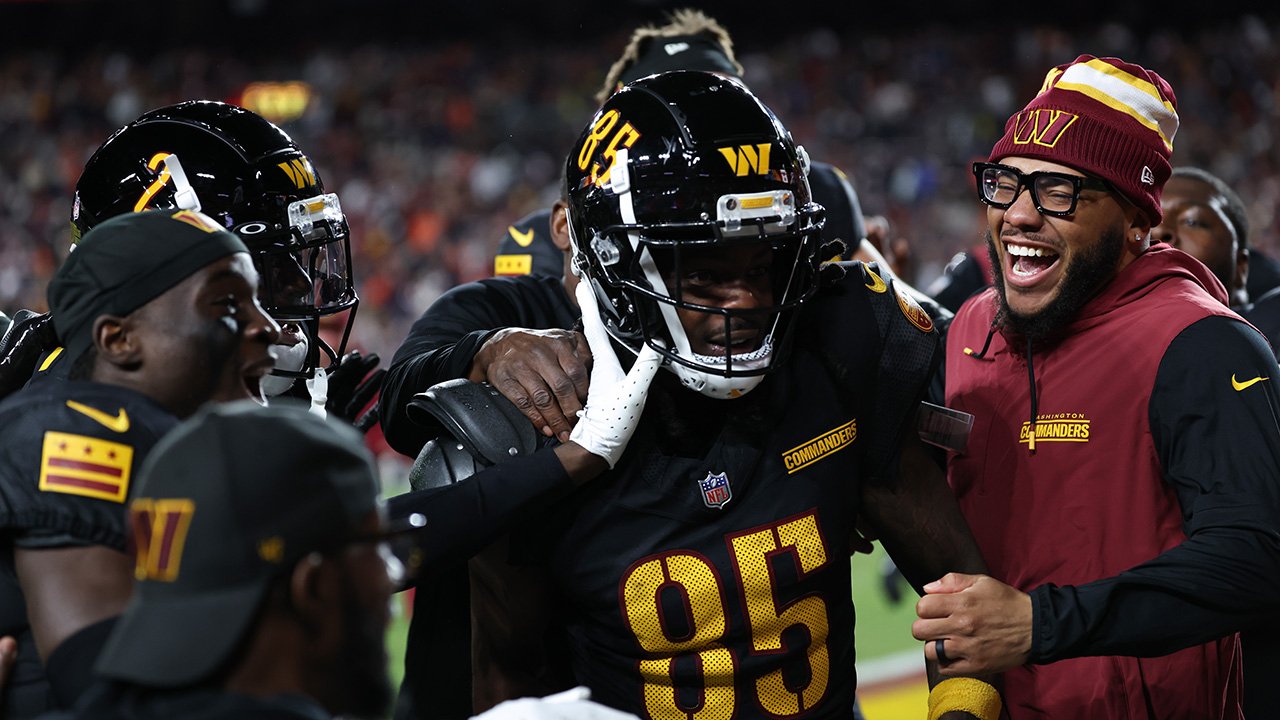 Alter Name, sonst kein Stadion: Trump droht NFL-Team