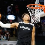 NBA: Wembanyama gelingt bei Sieg Rarität