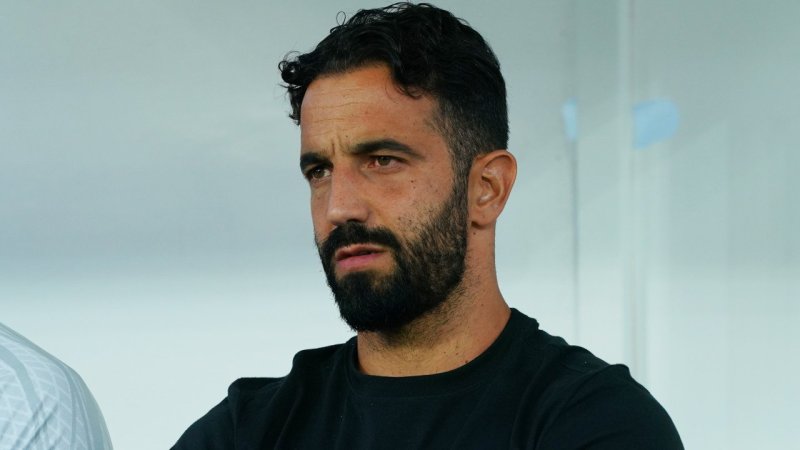 Manchester United präsentiert neuen Cheftrainer