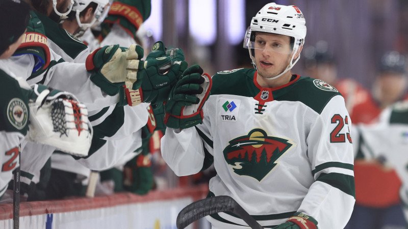 Assist zum Sieg! Rossis Wild gewinnen in der Overtime