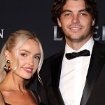 Einbrecher! Tennis-Ass verteidigt Freundin mit Schläger