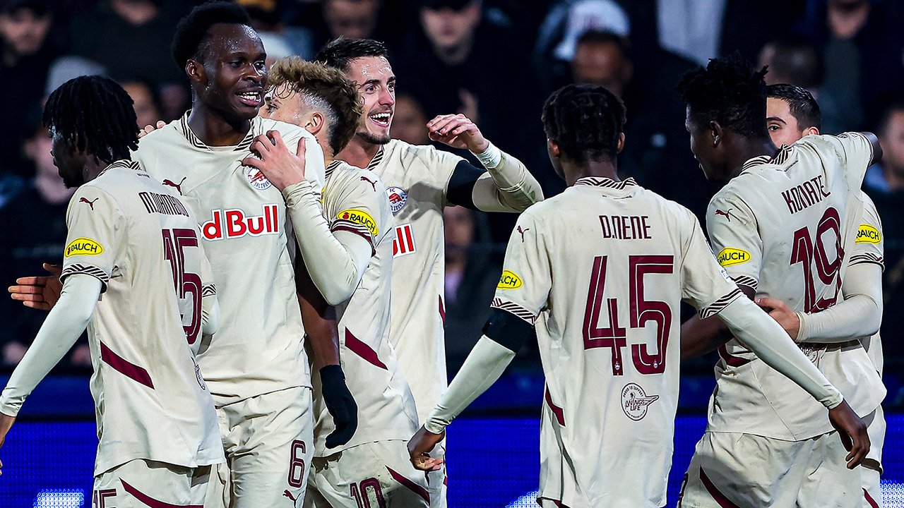 Konaté-Doppelpack! Erster CL-Sieg für Salzburg bei Feyenoord