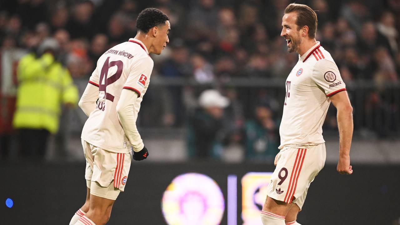 Musiala-Traumtor! Bayern gewinnen auf St. Pauli knapp