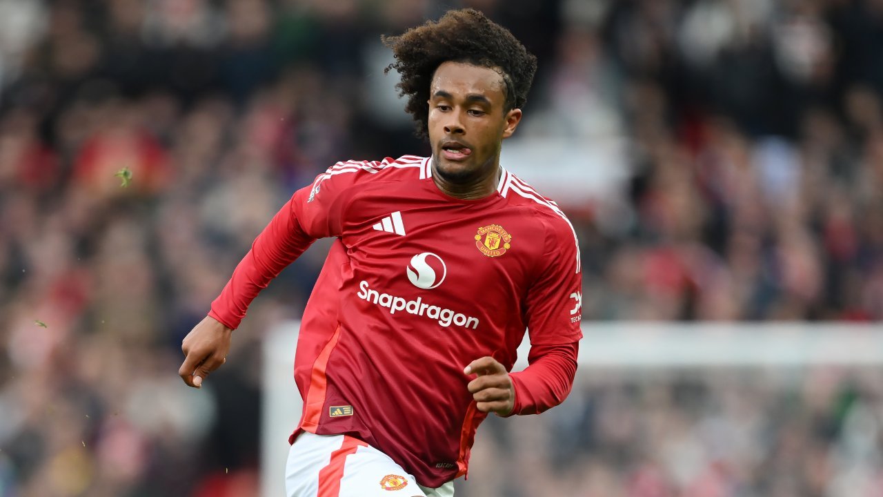 Zischt ManUnited-Stürmer Zirkzee schon wieder ab?