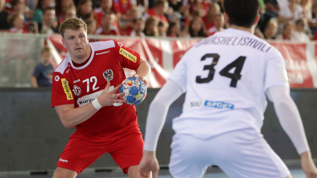 ÖHB-Teamspieler Hutecek an der Hand operiert