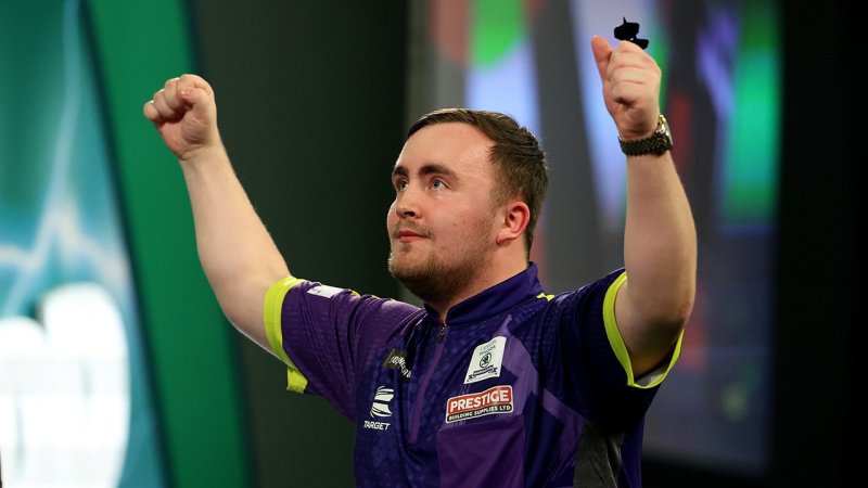 Darts-Wunderkind schafft erneut Historisches