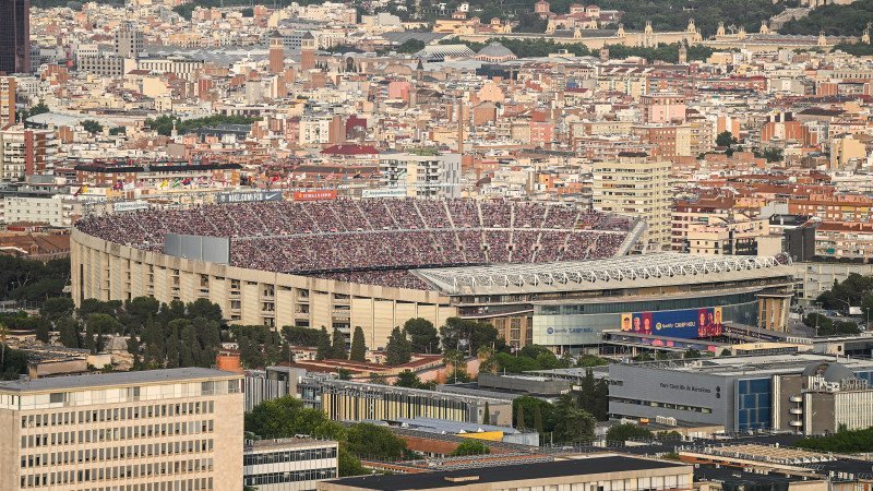 Bitte warten! Barca-Rückkehr ins Camp Nou verzögert sich