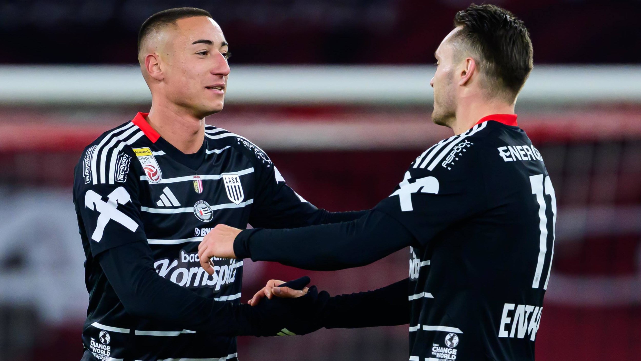 Hier siehst du <a href='/de/daten/news/fussball/lask/' class='tag'>LASK</a> Linz gegen Vikingur live im Fernsehen