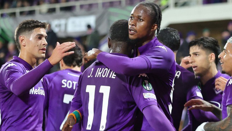 Dritter Sieg für Fiorentina - Legia Warschau weiter makellos