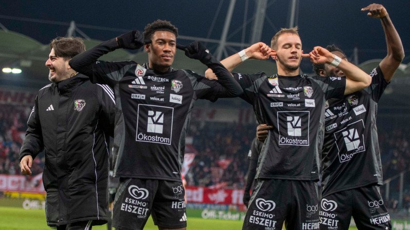 Finanzzahlen: Sturm zieht Salzburg nur sportlich davon