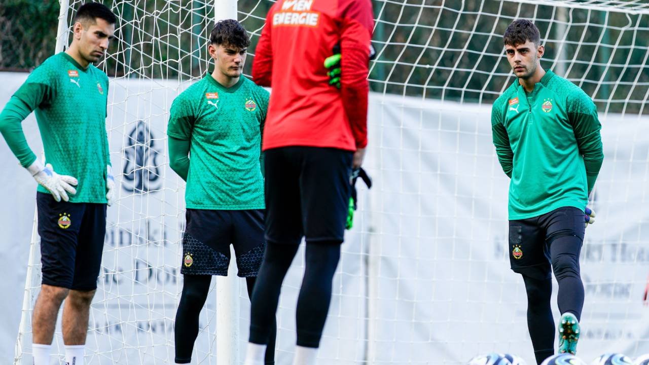 Rapid stattet Torhüter-Talent mit langfristigem Vertrag aus