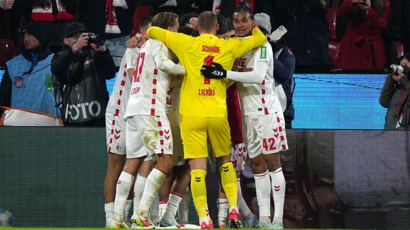 Dejan Ljubicic schießt Köln ins Pokal-Viertelfinale!