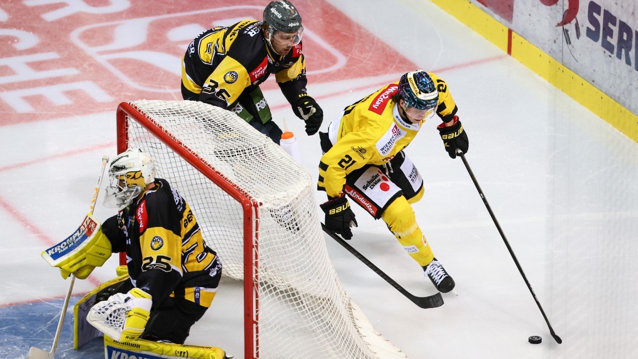 <a href='/de/daten/news/eishockey/vienna-capitals/' class='tag'>Vienna Capitals</a> feiern Comeback-Sieg gegen Pustertal