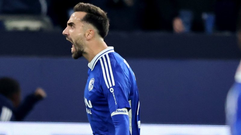 Achtungserfolg! Schalke stürzt den Tabellenführer