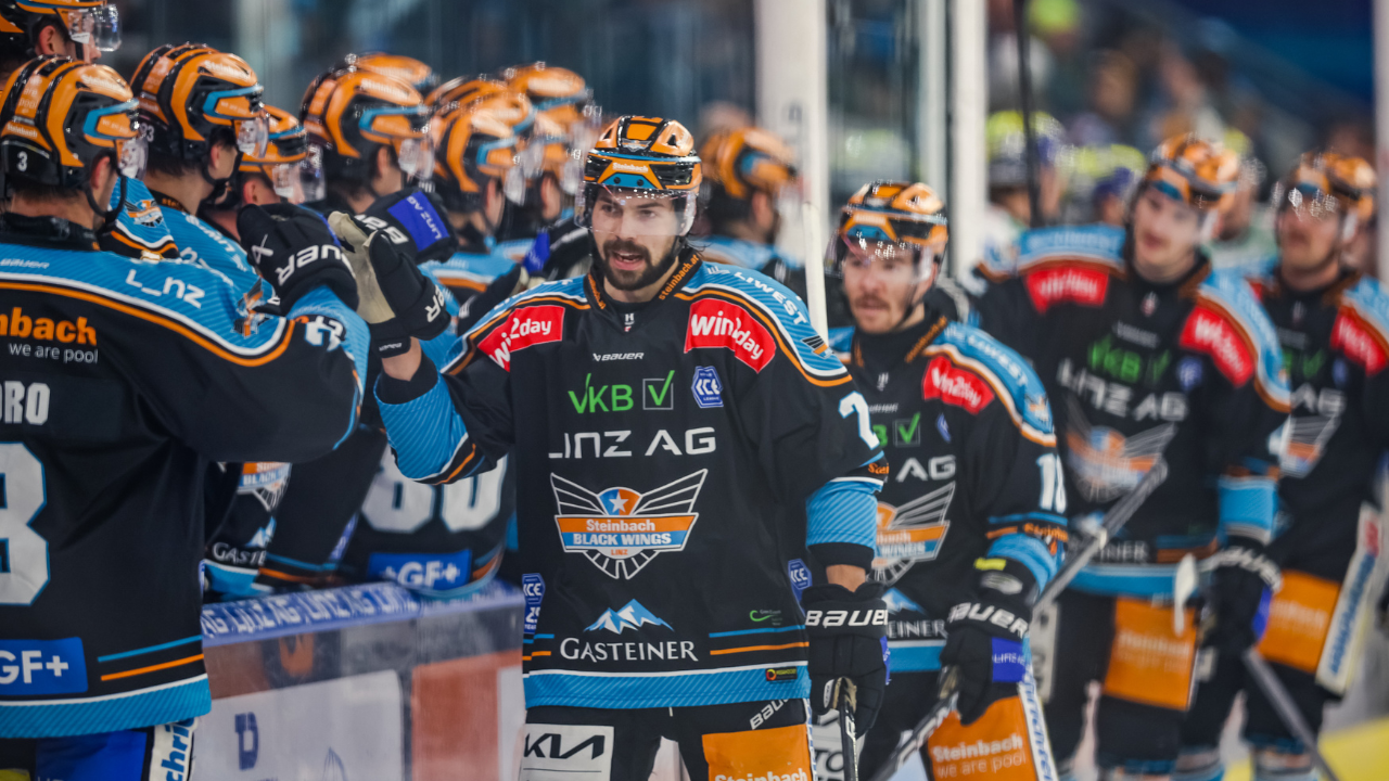 Kantersieg! <a href='/de/daten/news/eishockey/black-wings-linz/' class='tag'>Black Wings Linz</a> schießen Bozen ab