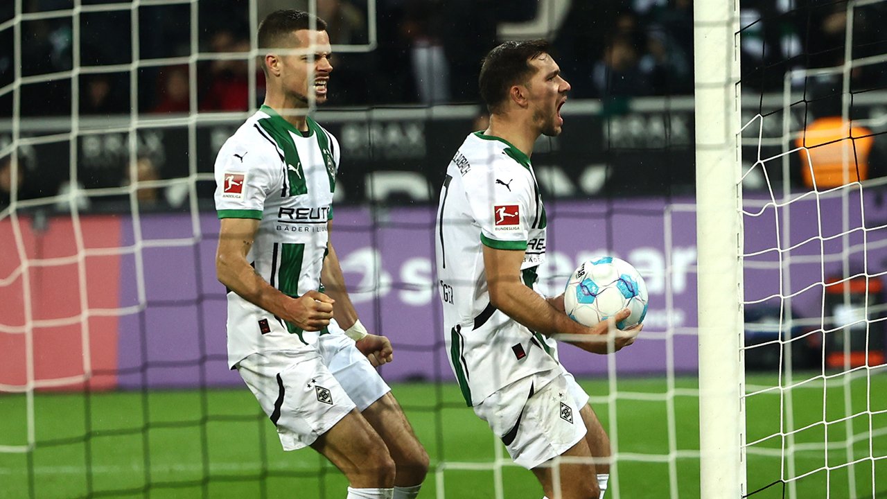 Stöger trifft bei Startelf-Comeback im Borussia-Duell