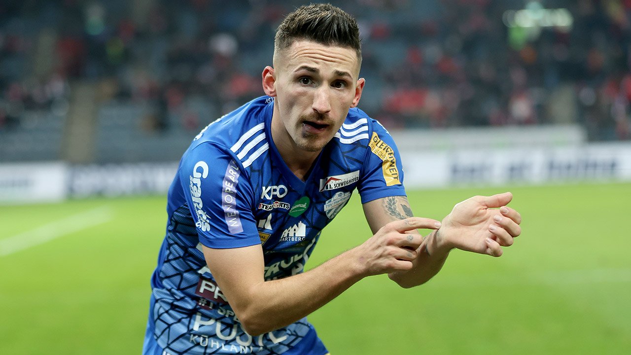 Weihnachtsfeier mit Hochstimmung bei "Air Avdi" und Co.