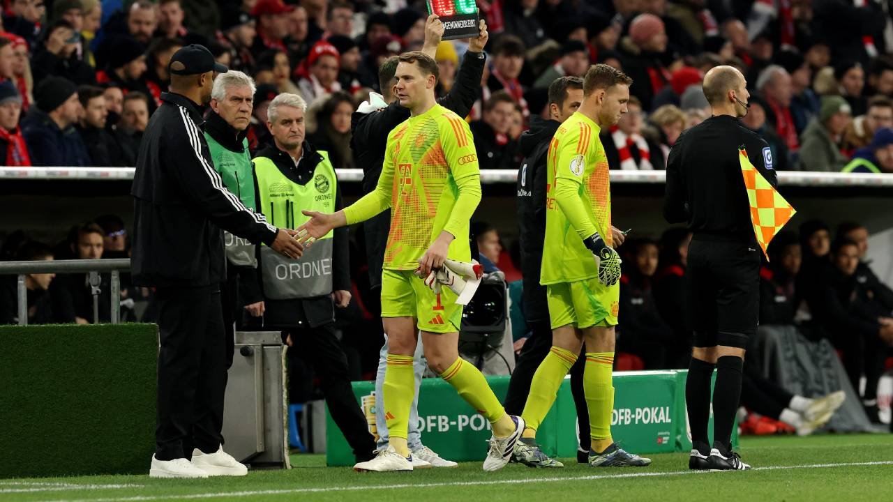 FC Bayern: Tormann-Transfer nach Neuer-Aus? Eberl klärt auf