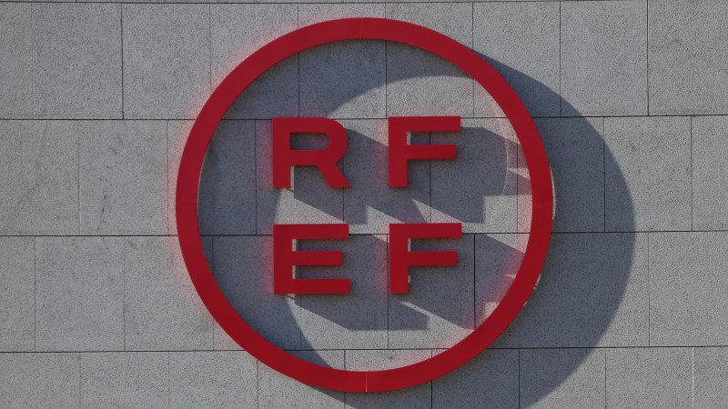 Spanischer Verein verklagt Schiedsrichter auf Schadenersatz