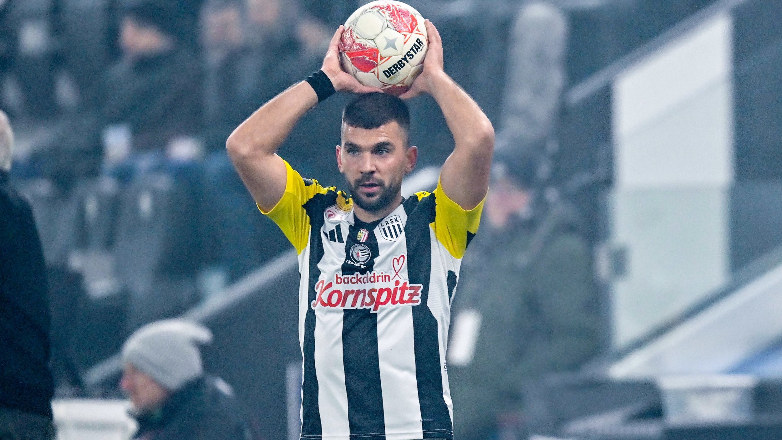 Nach Tätlichkeit: Warum Stojkovic trotzdem spielen durfte