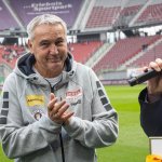 Trainer des Jahres bleibt: Pacult verlängert in Klagenfurt