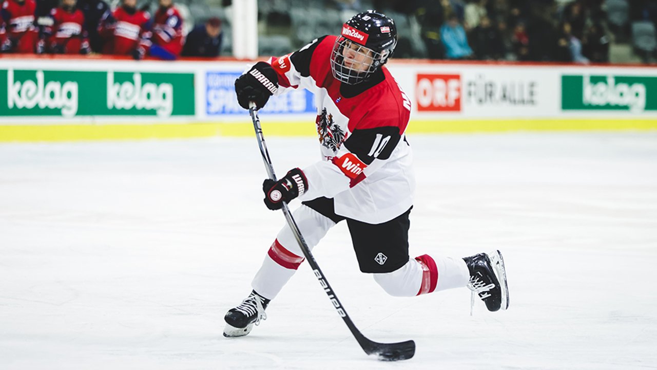 Anna Meixner gelingt Premieren-Treffer in der PWHL!