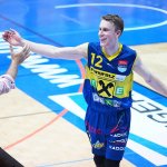 Nationalspieler Simoner über Wechsel: "Happy daheim zu sein"