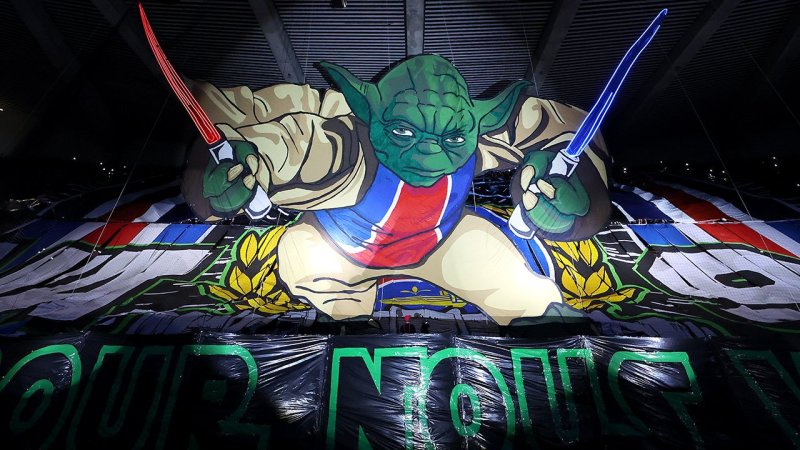 Die besten Fan-Choreos 2024 im internationalen Fußball