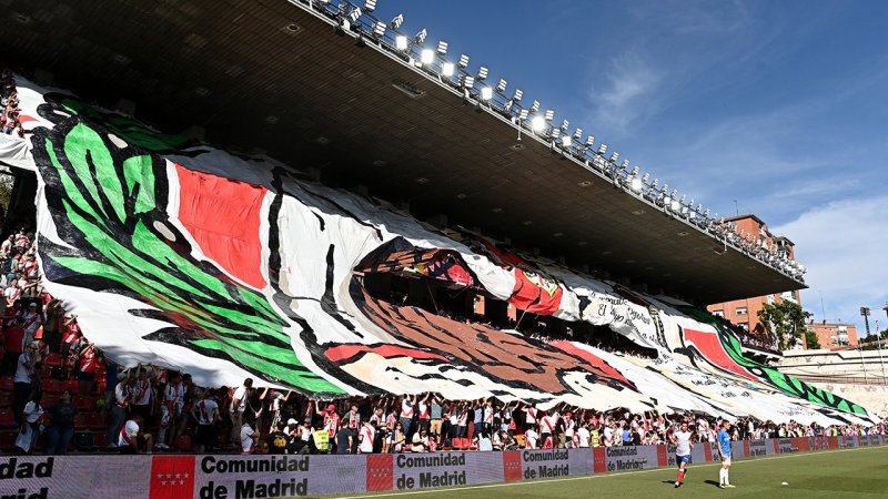 Die besten Fan-Choreos 2024 im internationalen Fußball