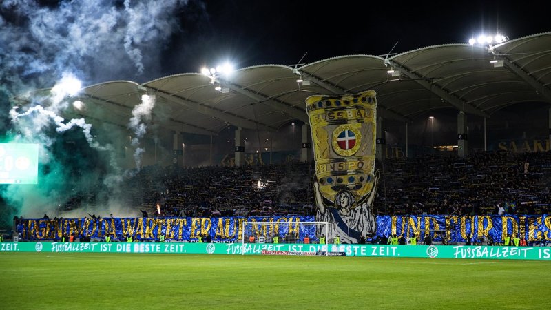 Die besten Fan-Choreos 2024 im internationalen Fußball