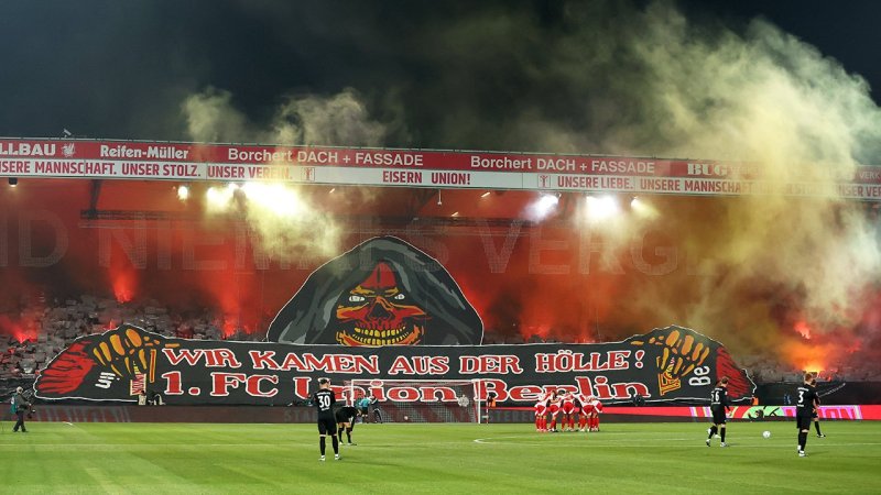 Die besten Fan-Choreos 2024 im internationalen Fußball