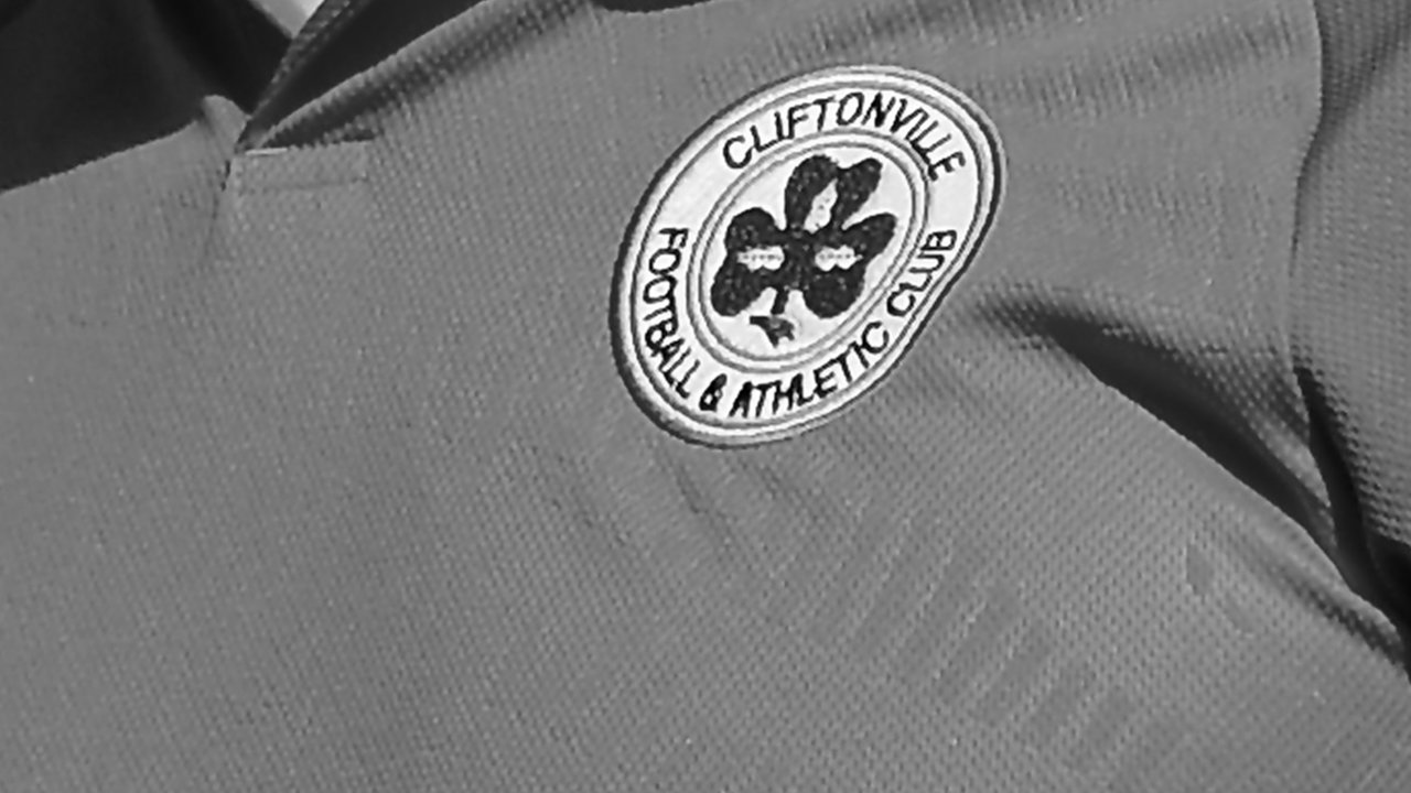 Nordirischer Fußballprofi starb mit nur 27 Jahren