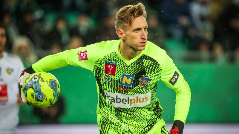 Steht SKN-Schlussmann vor Transfer zu Blau-Weiß Linz?