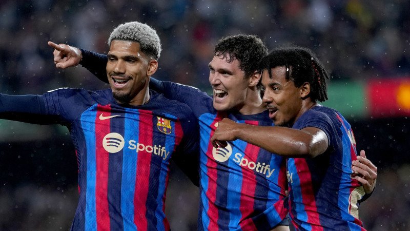 Juventus Turin hat Barca-Verteidiger im Visier