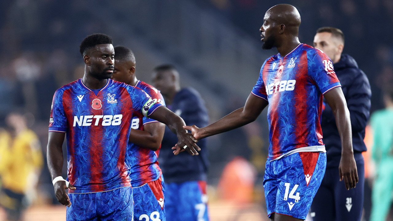 Verliert <a href='/de/daten/news/oliver-glasner/' class='tag'>Oliver Glasner</a> bei <a href='/de/daten/news/fussball/crystal-palace/' class='tag'>Crystal Palace</a> seinen Kapitän?