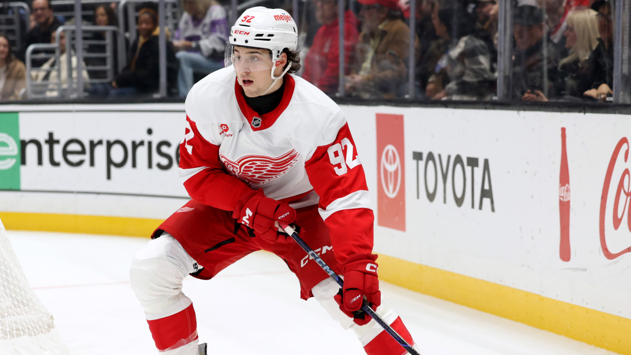 Drei Scorer! Starker Marco Kasper führt Red Wings zu Sieg