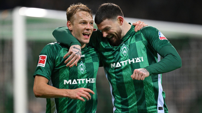 Bremen trotz Grüll-Doppelpack nur remis, Union verliert