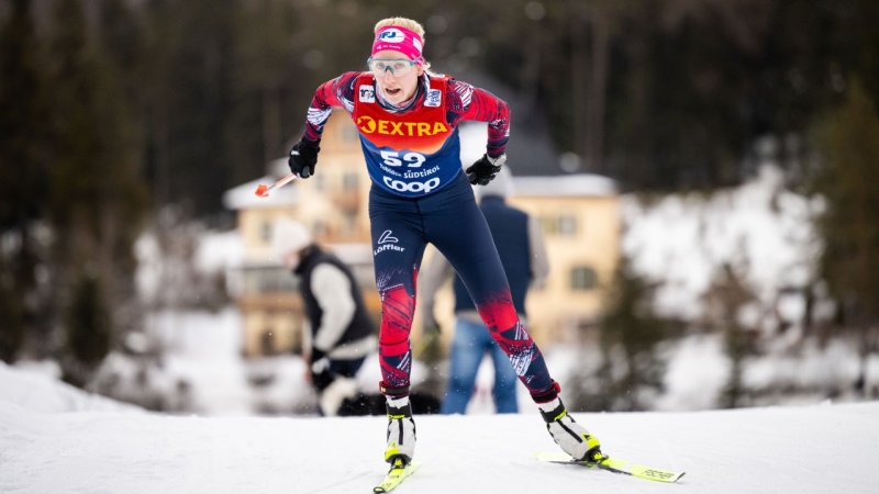 Stadlober läuft in Les Rousses knapp am Podest vorbei