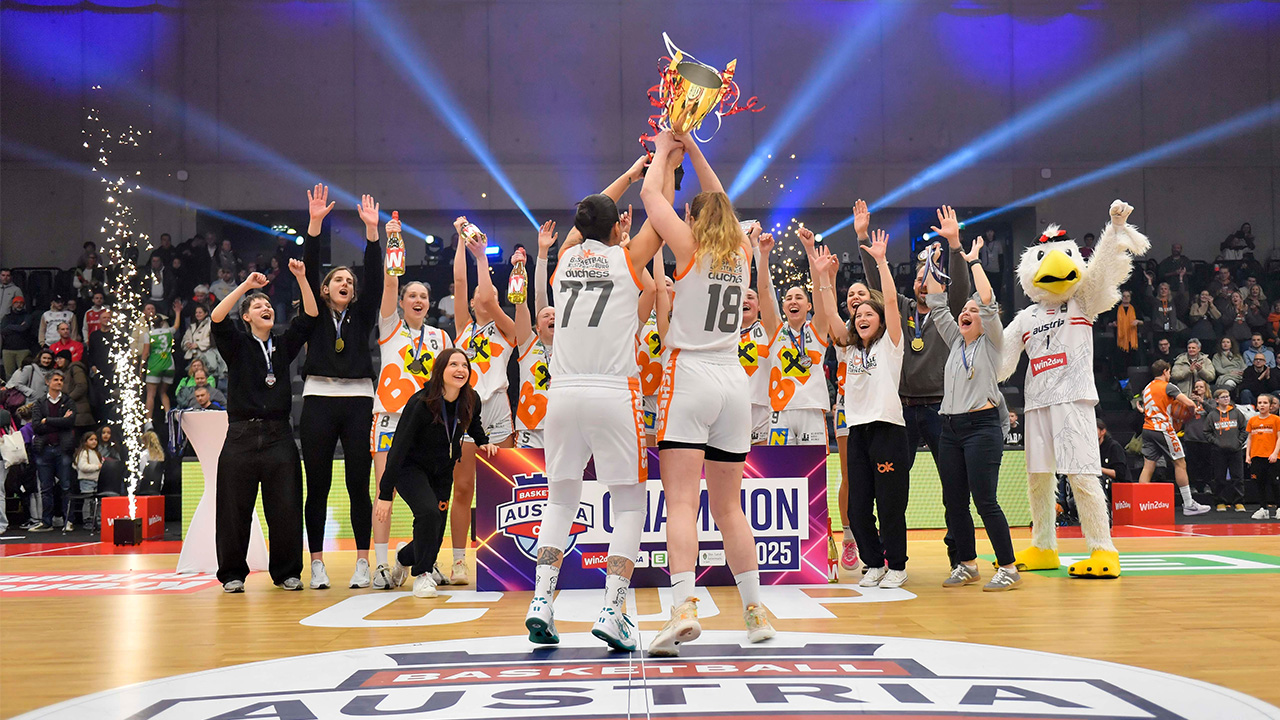 <a href='/de/daten/news/basketball/basketball/' class='tag'>Basketball</a>: Duchess holen sechsten Cup-Titel
